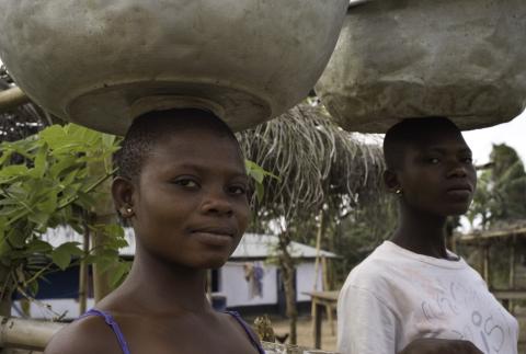 19.	Retratos, proyecto Soutoura de Ángel Luis Aldai –Casa África-