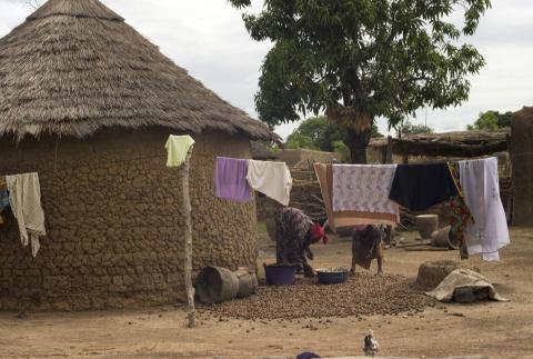 51.	Usos y costumbres, proyecto Soutoura de Ángel Luis Aldai, Casa África