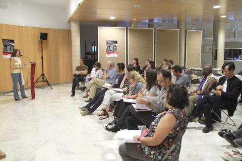 42. Sesiones del Pitching - MiradasDoc Market 2011