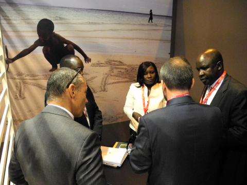 10. Recepción de empresarios en INVESTOUR 2012 por directivos de Casa África