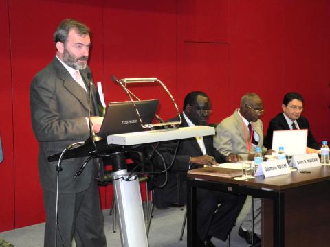13. Inauguración de INVESTOUR 2012 por Ricardo Martínez Vázquez –Director General de Casa África-