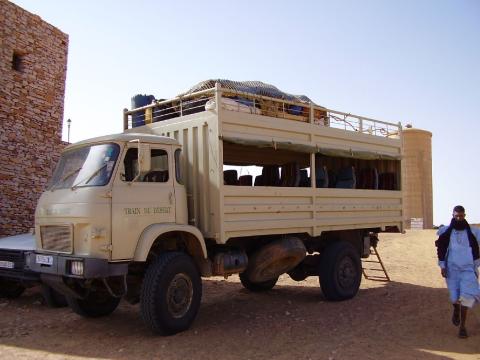 25.	Imagen del transporte del desierto - Train du desert, en Chinguetti