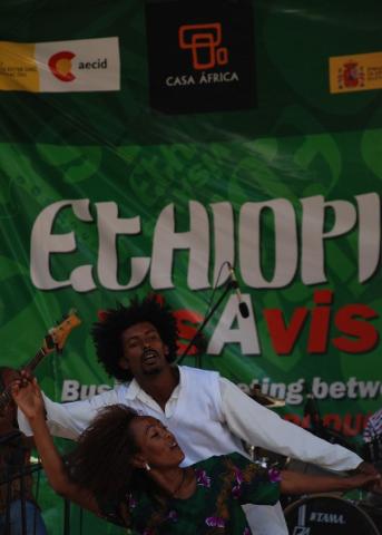 1. Actuación de Ethiocolor en el programa Ethiopia vis a vis organizado por Casa África