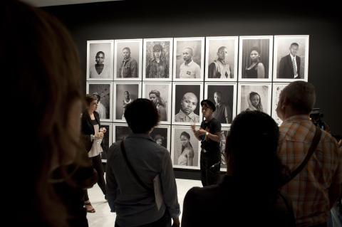 38. Inauguración de la exposición ‘Fragmentos de una nueva historia’ de Zanele Muholi en Casa África