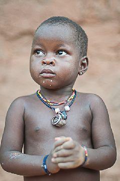 4. Camino a Pendjari. Tanougou Chez Abiba,  Niños