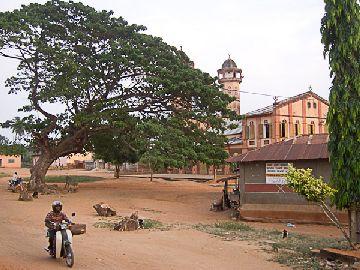 14. Ouidah. Mezquita