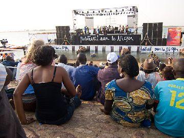 4. Segou. Festival Escenario
