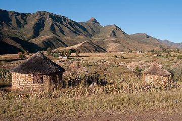 1.	Mamohase. Alrededores