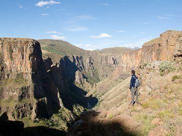 9.	Semonkong. Maletsunyane Fall