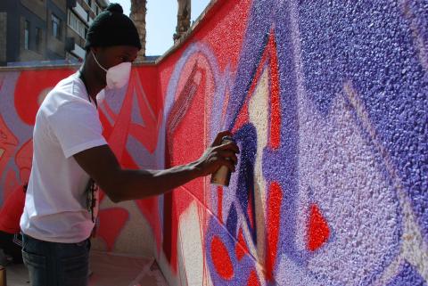 42. Imágenes del proceso de creación del Mural Desarrocio: Mural comunitario 'Urban Art en el Campus' en la Universidad de Las Palmas de Gran Canaria