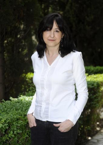 2. Angélica Tanarro -periodista-