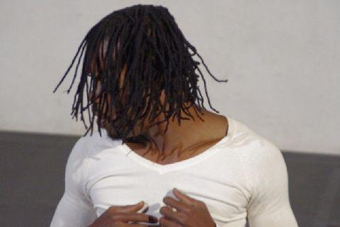 15. Adonis Nébiè -bailarín de Burkina Faso- en la residencia coreográfica en La Gomera