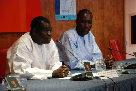 6. Intervención de El Hadji Amadou -Profesor de la Universidad de Cheikh Anta Diop, Senegal- en el homenaje a Léopold Sédar Senghor en Casa África