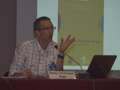 27.  Jornadas internacionales: Las migraciones de África a Europa. ¿Una suerte o una maldición?