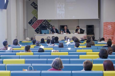 25. Intervención de Cheikh Mbacké Diop (profesor universitario e hijo del autor) en Casa Árabe