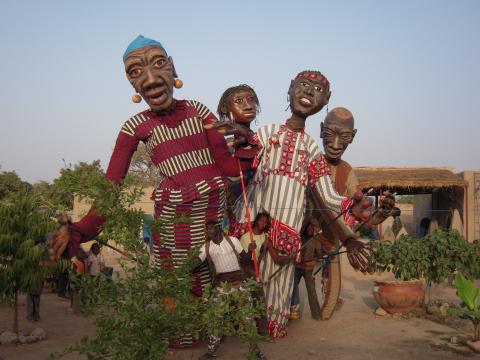2. Imagen del grupo de Burkina Faso Les Grandes Personnes