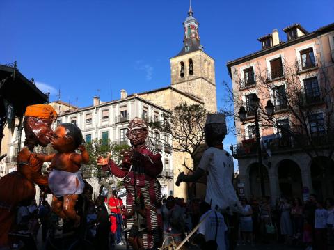 6. Les Grandes Personnes en el Festival Internacional de Teatro de Títeres de Segovia