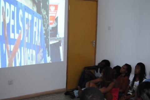 20. Exposición-proyecto audiovisual  Africalls? en la Fundación Nubuke en Accra (Ghana)