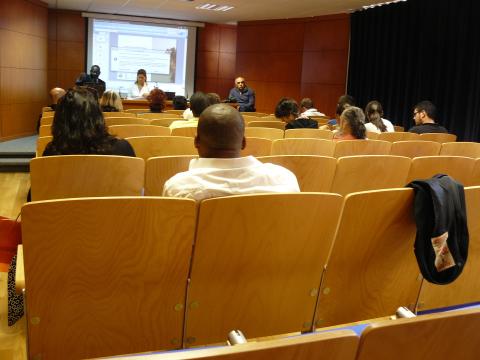 1. Imagen de las intervenciones en Sematlantic, una Comunidad de I+D+i, Primer Seminario de Investigación sobre actividades históricas, económicas y sociales sobre el Mundo Atlántico