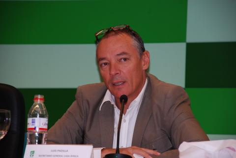 5. Imagen de Luis Padilla, Secretario General de Casa África, en la presentación del Congreso