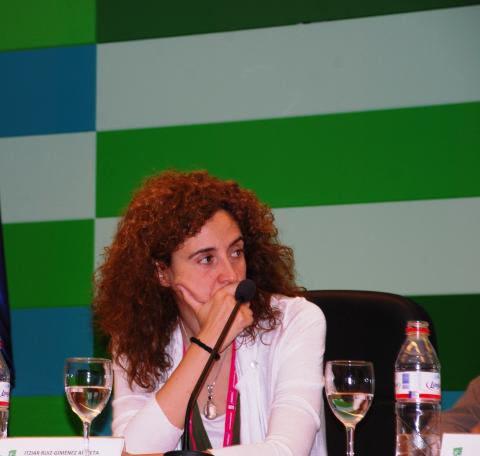 8. Imagen en la presentación del Congreso de Itziar Ruiz-Giménez (Universidad Autónoma de Madrid, UAM) y directora del Congreso