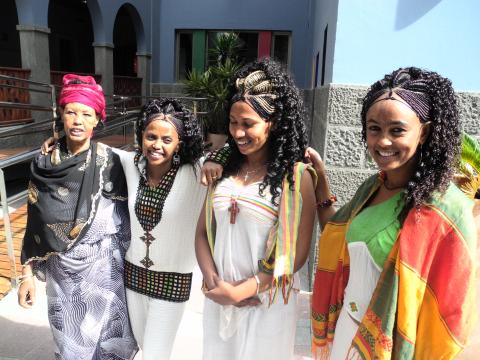 2. Imagen del grupo Ethicolor en su visita a Casa África