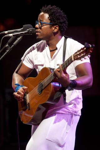 20. Actuación de Blick Bassy en el Festival de Jazz en Las Palmas de Gran Canaria