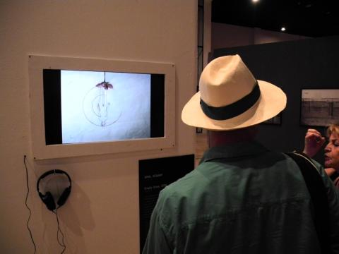 28. Imágenes de la exposición Singularidades organizada por Casa África en la VIII Edición de la Bienal de Fotografía de Bamako, 2011