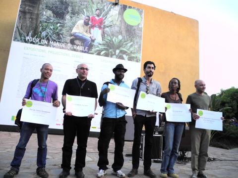 50. Entrega de los premios de fotografía del VIII Edición de la Bienal de Fotografía de Bamako, 2011