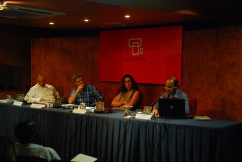 10. Intervención de Hassen Boubakri -Profesor de geografía de la Universidad de Susa y Rafael Bustos, profesor de relaciones internacionales de la Universidad Complutense de Madrid-