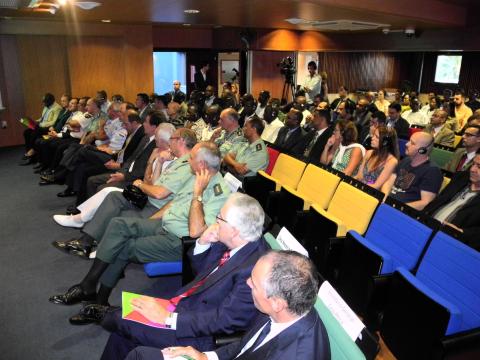 6. Imagen de la asistencia a la conferencia Diplomacia Pública y Seguridad. Las Fuerzas Armadas como vector de la Marca España, 2012, en Casa África