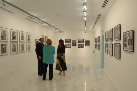 18. Imágenes de la inauguración pública de la exposición 3+3, África Plural en la sede de Casa África