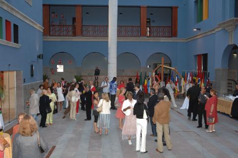 22. Imágenes de la inauguración pública de la exposición 3+3, África Plural en la sede de Casa África