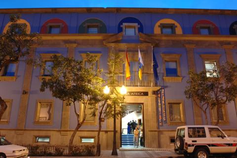 33. Imágenes de la inauguración pública de la exposición 3+3, África Plural en la sede de Casa África