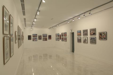 48. Imágenes de la exposición 3+3, África Plural en la sede de Casa África
