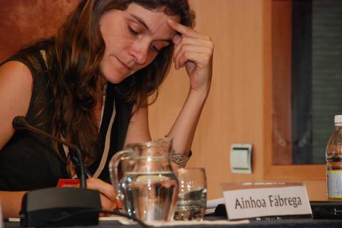 8. Imagen de la mesa de debate Crisis Alimentaria en África en Casa África, 2008