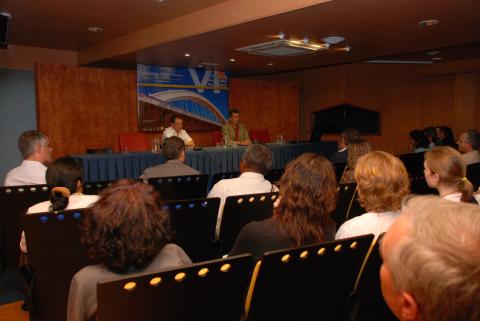 6. Imagen de las presentaciones de VI Congreso de Estudios Africanos en el Mundo Ibérico (2008), en Casa África