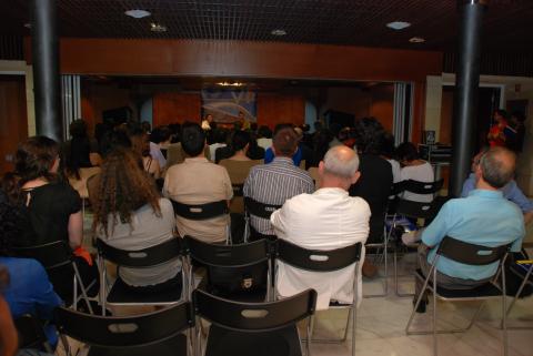 7. Imagen de las presentaciones de VI Congreso de Estudios Africanos en el Mundo Ibérico (2008), en Casa África