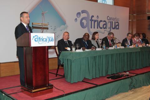 1. Imagen de la presentación de Africagua en Fuerteventura, 2012