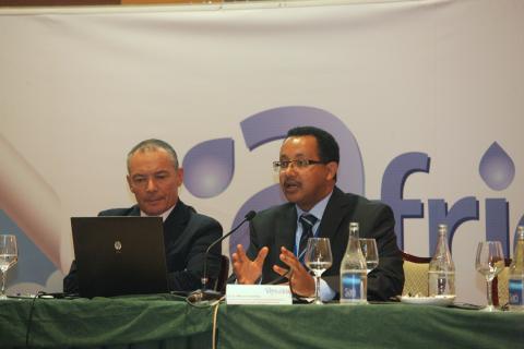 10. Imagen de la presentación de Africagua en Fuerteventura, 2012