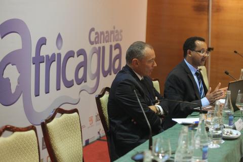11. Imagen de la presentación de Africagua en Fuerteventura, 2012