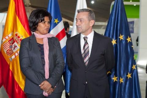 1. Imagen de la inaguración de SALT 2012: III Salón de la Logística y el Transporte