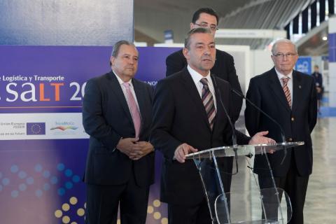 2. Imagen de la inaguración de SALT 2012: III Salón de la Logística y el Transporte