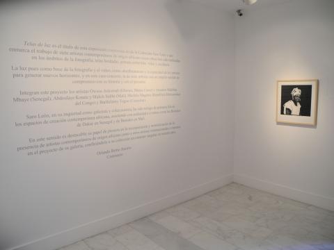 3. Imagen de Telas de luz. Exposición de la colección de arte africano contemporáneo de la Galería Saro León en Casa África