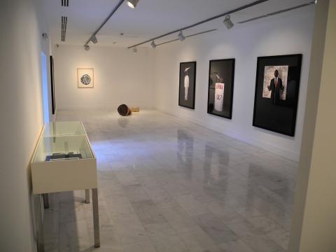 7. Imagen de Telas de luz. Exposición de la colección de arte africano contemporáneo de la Galería Saro León en Casa África