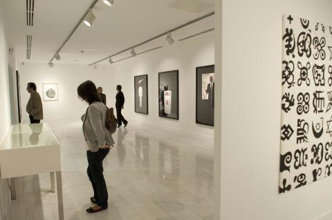 33. Imagen de la exposición Telas de Luz. Colección de arte africano de Saro León en Casa África