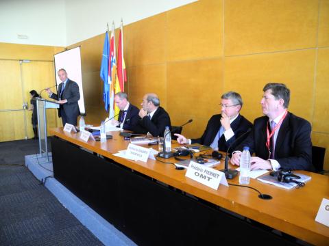 5. Imágenes de la presentación de INVESTOUR 2013