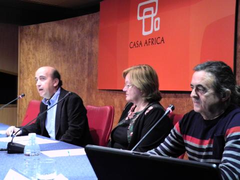 5. De izq. a dere.: José Luis Márquez -Gerente de Casa África-, Marilena Navarro -cofundadora de la Fundación Campaner-, y Pep Campaner -Cofundador de la Fundación Campaner-