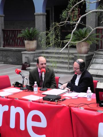 4.	Juan José Cardona –Alcalde de Las Palmas de Gran Canaria- entrevistado en el programa El día menos pensado