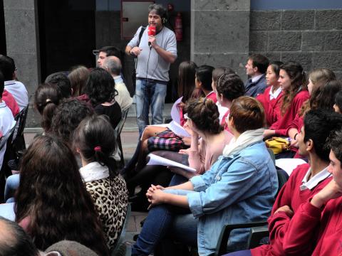 14.	Grabación del programa El día menos pensado de RNE en Casa África